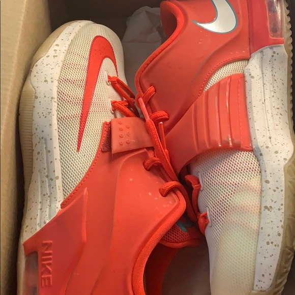 VD VII SIZE 6.5y WORN 2X IN GREAT CONDITION!!! - Picture 1 of 3